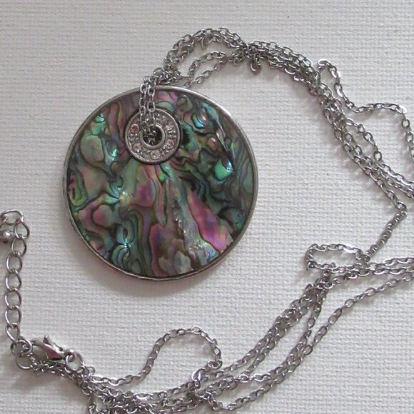 🇨🇦 Abalone shell pendant necklace, Harvest Moon, Silver, 20", large - Picture 2 of 9